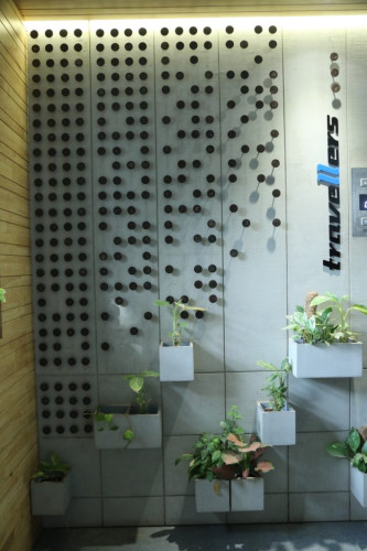 E3F51761-A8E9-44CF-B59B-6FDE2A5858EE 1 105 c-683x1024