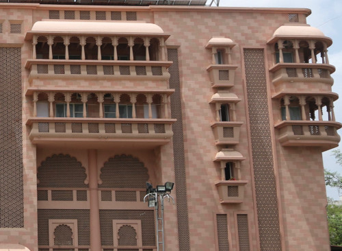 WhatsApp-Image-2025-08-24-at-05.25.42 1c5d7643 (1)