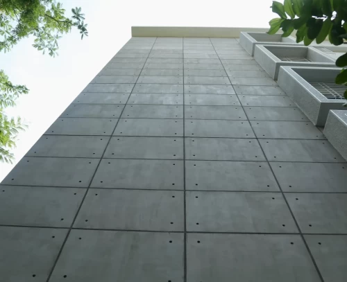 wallthree